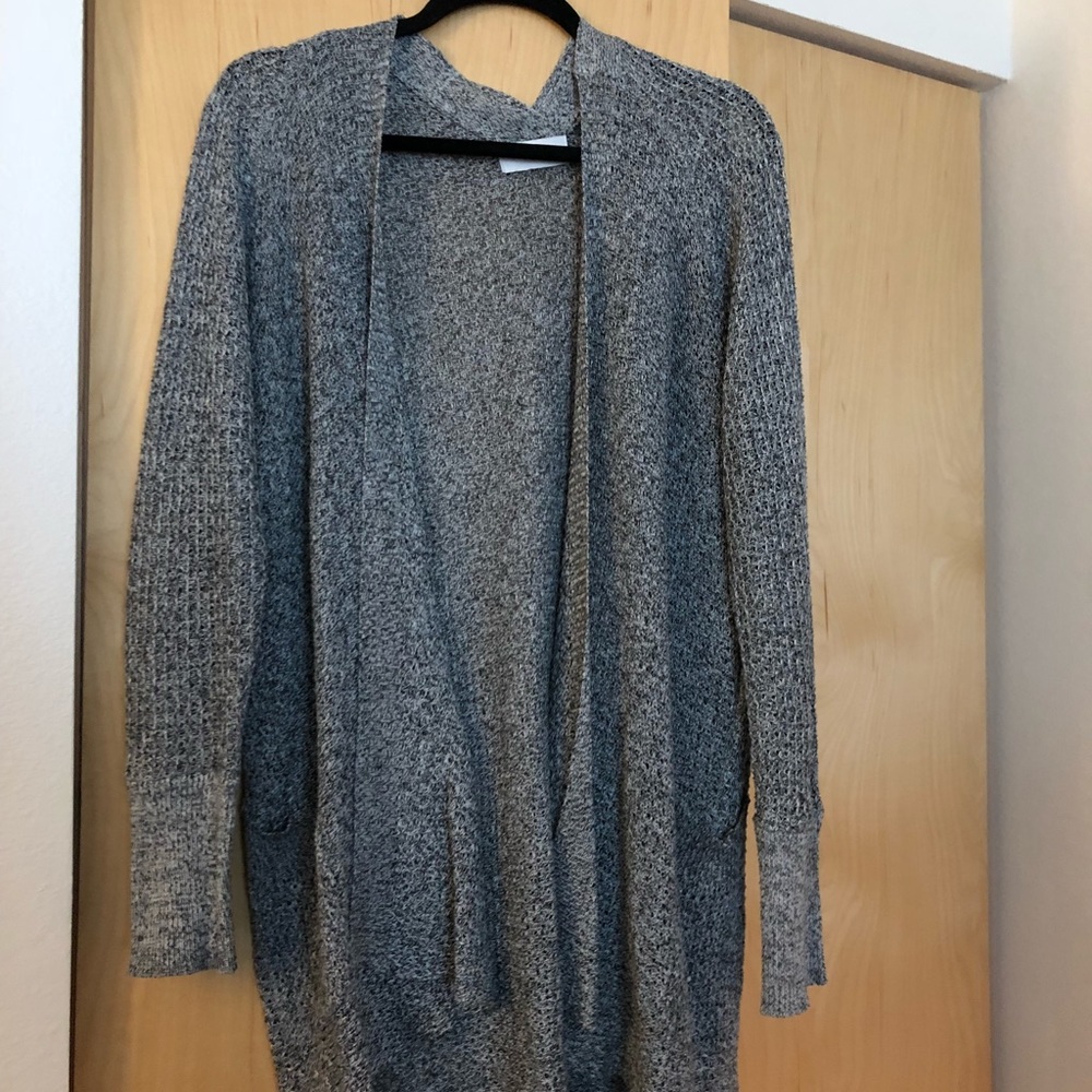 Gray wide-stitch Cardigan